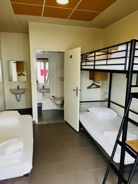 Hotel Les Bois Verts - *